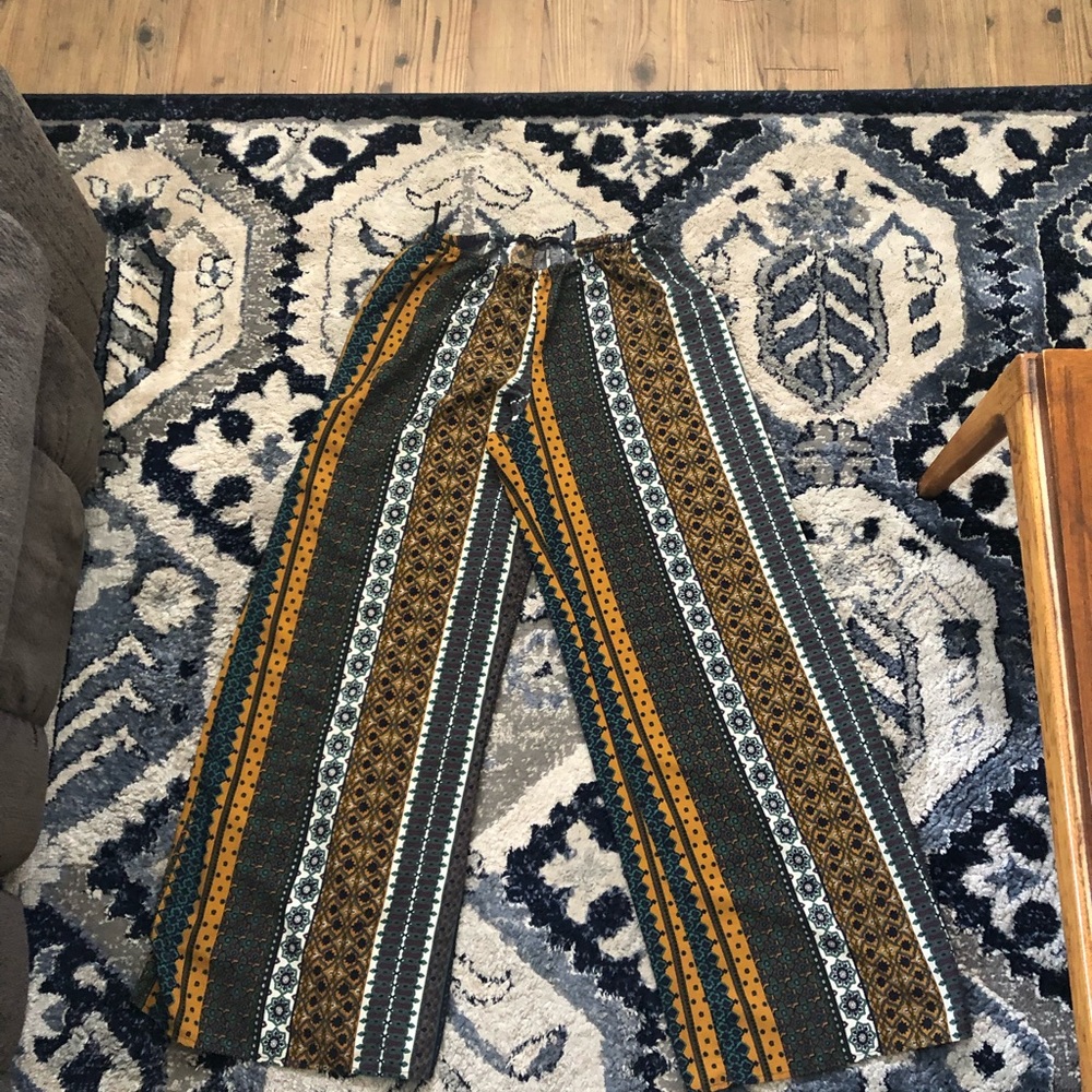 Honey punch pants size Medium Womens